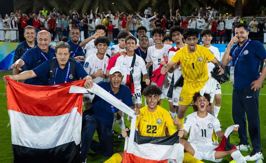 الروح اليمنية تقهر المستحيل: ناشئونا "يروضون" الأبيض وينعشون حلم المونديال!